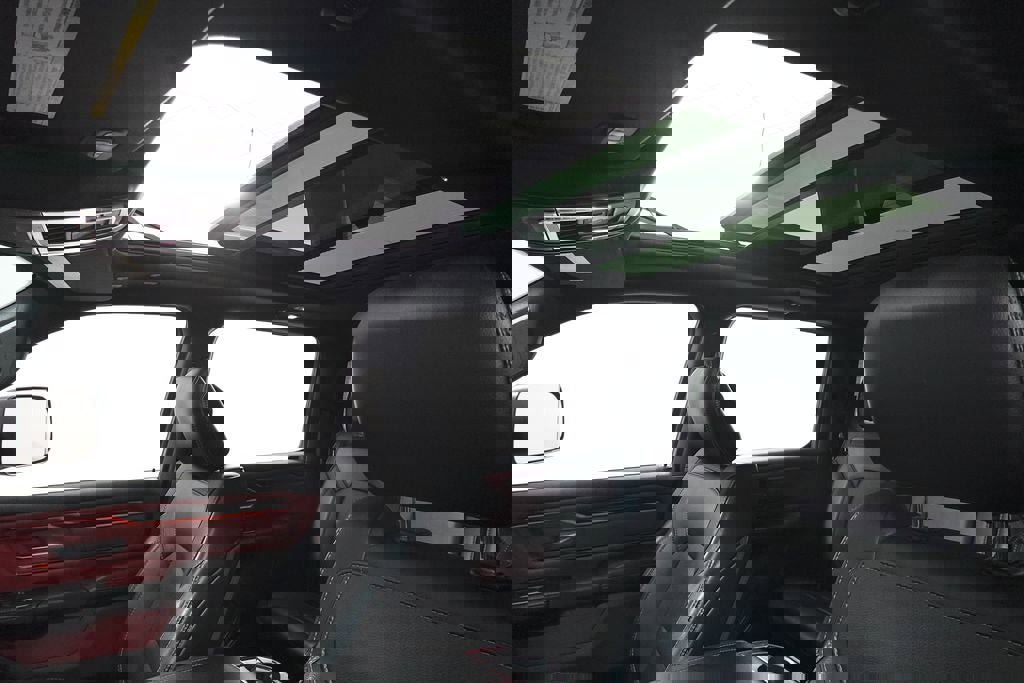 Used 2019 RAM 1500 Rebel image 25