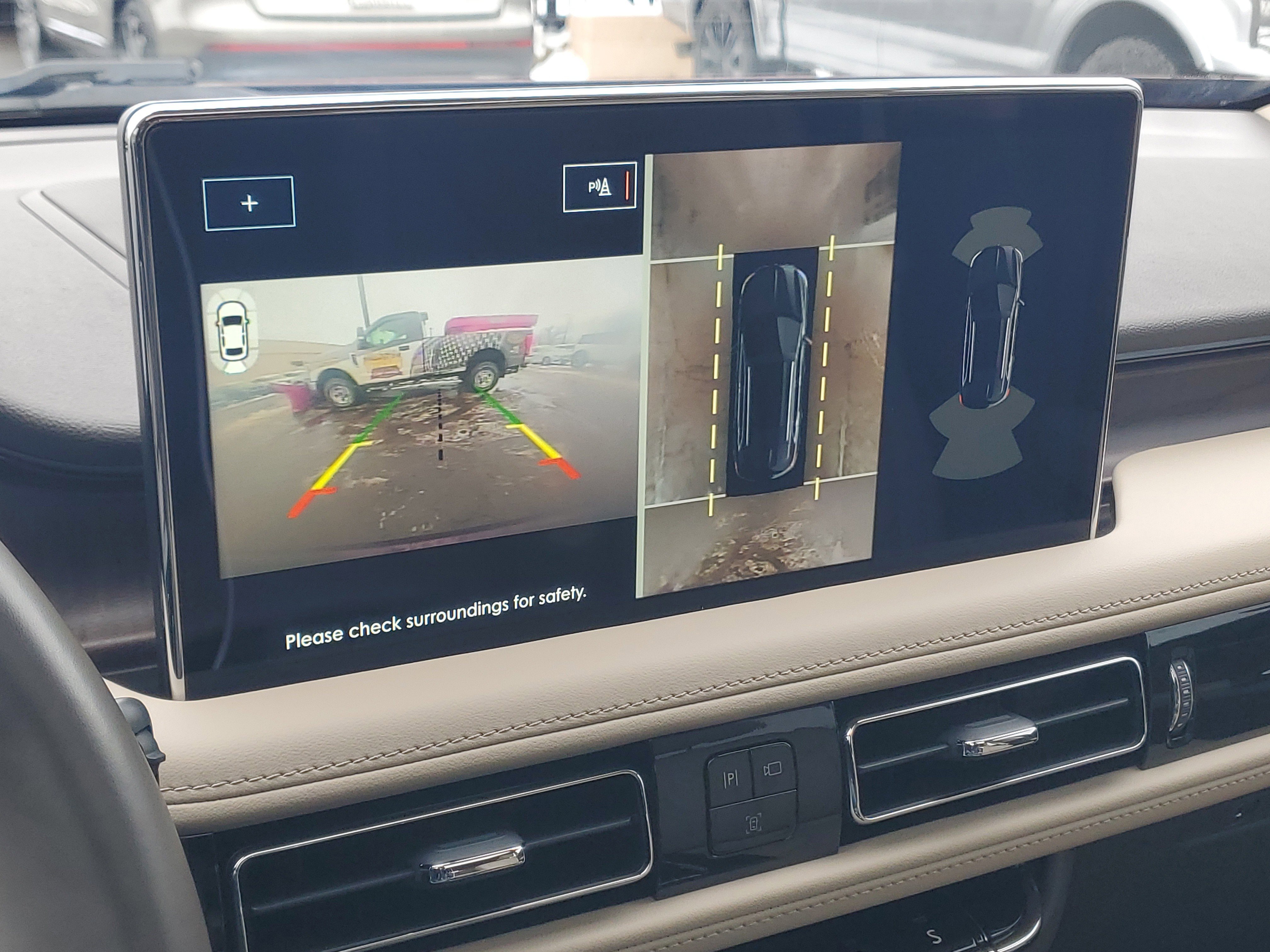 Certified 2023 Lincoln Nautilus Reserve w/ Equipment Group 202A image 17