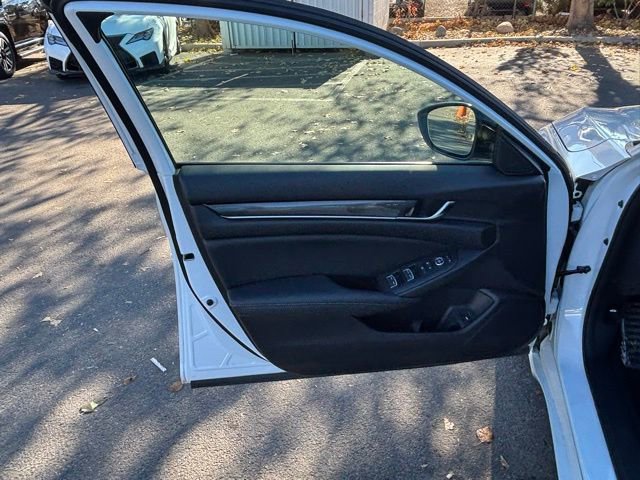 Used 2022 Honda Accord Sport image 10