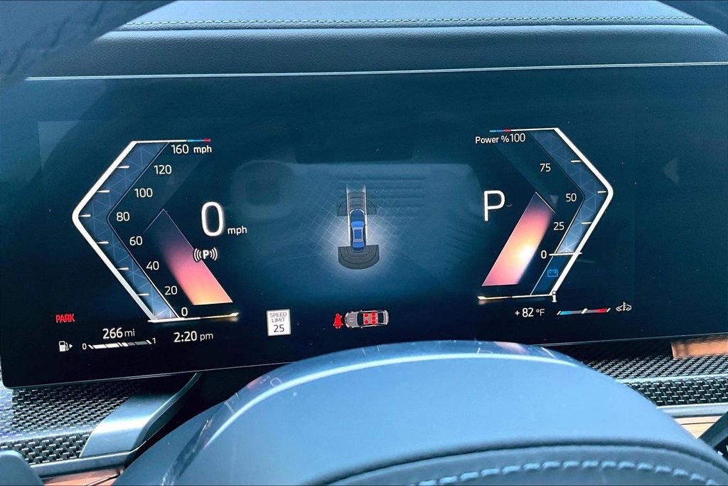 Used 2023 BMW 740i image 12