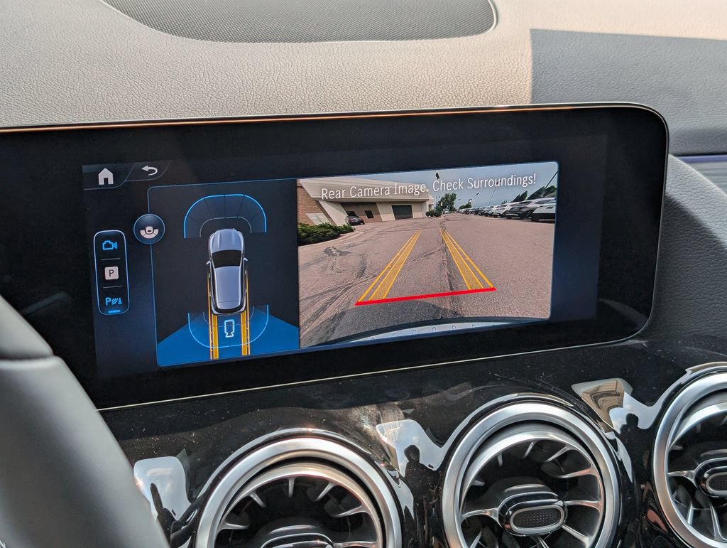 New 2026 Mercedes-Benz GLA 250 4MATIC image 16