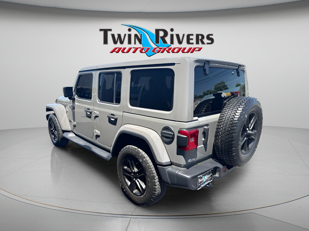Used 2020 Jeep Wrangler Unlimited Sahara AWD/4WD image 2
