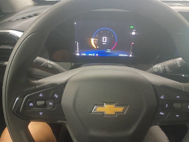 Used 2025 Chevrolet TrailBlazer LT AWD/4WD image 11