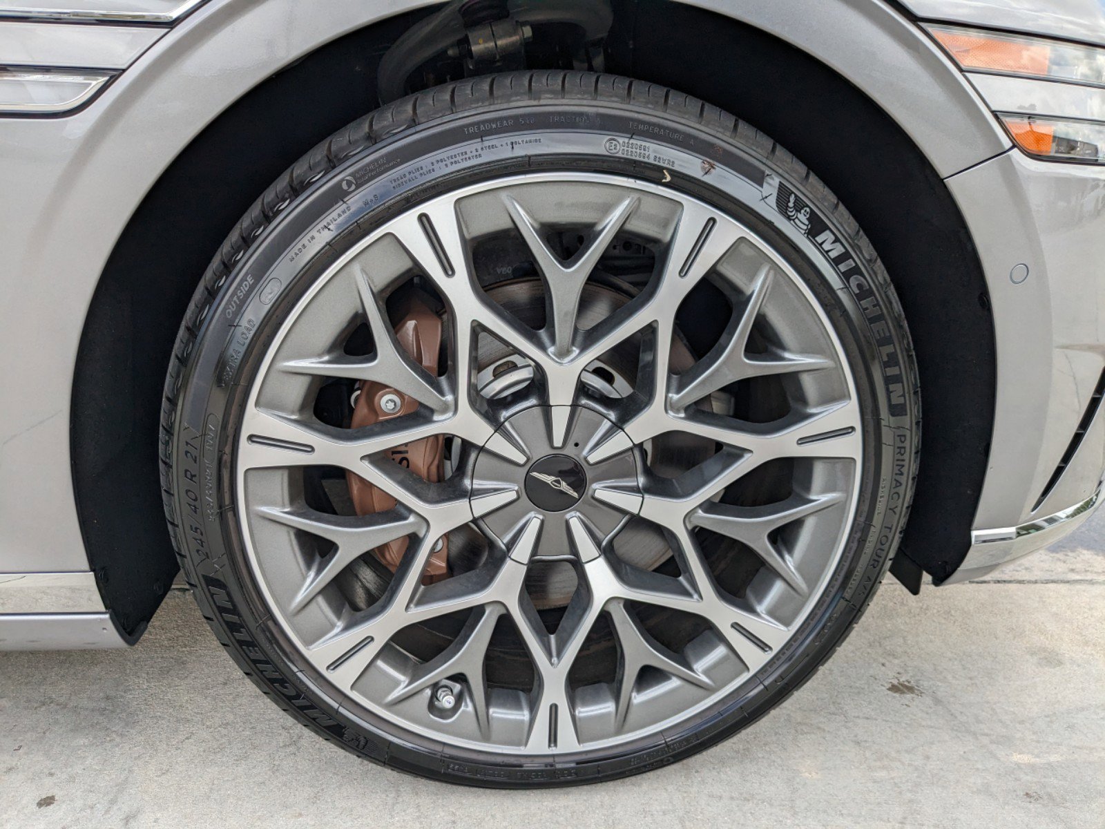 New 2025 Genesis G90 3.5T image 8