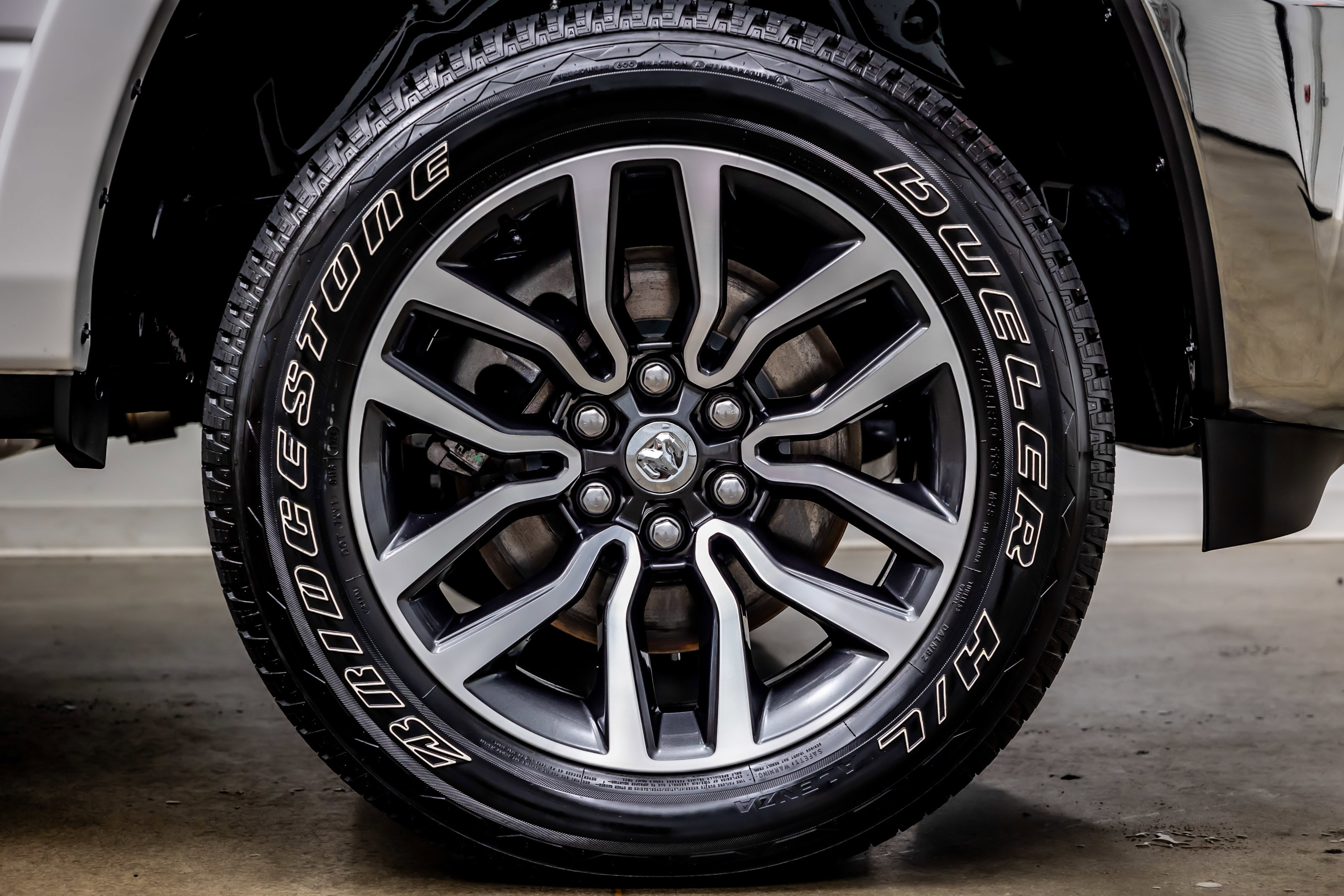 Used 2025 RAM 1500 Limited image 37