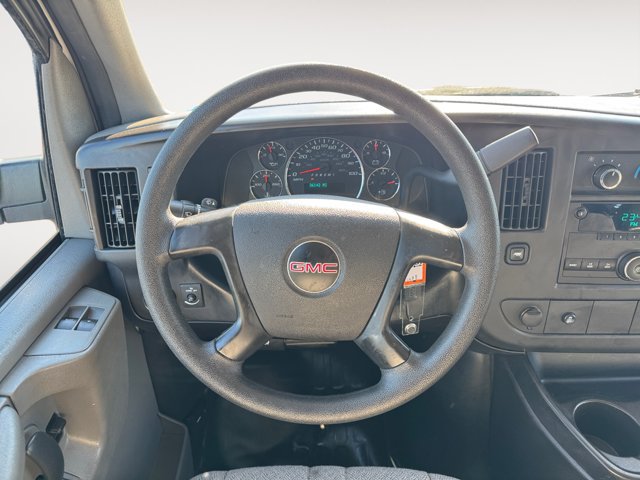 Used 2014 GMC Savana 2500 RWD image 12