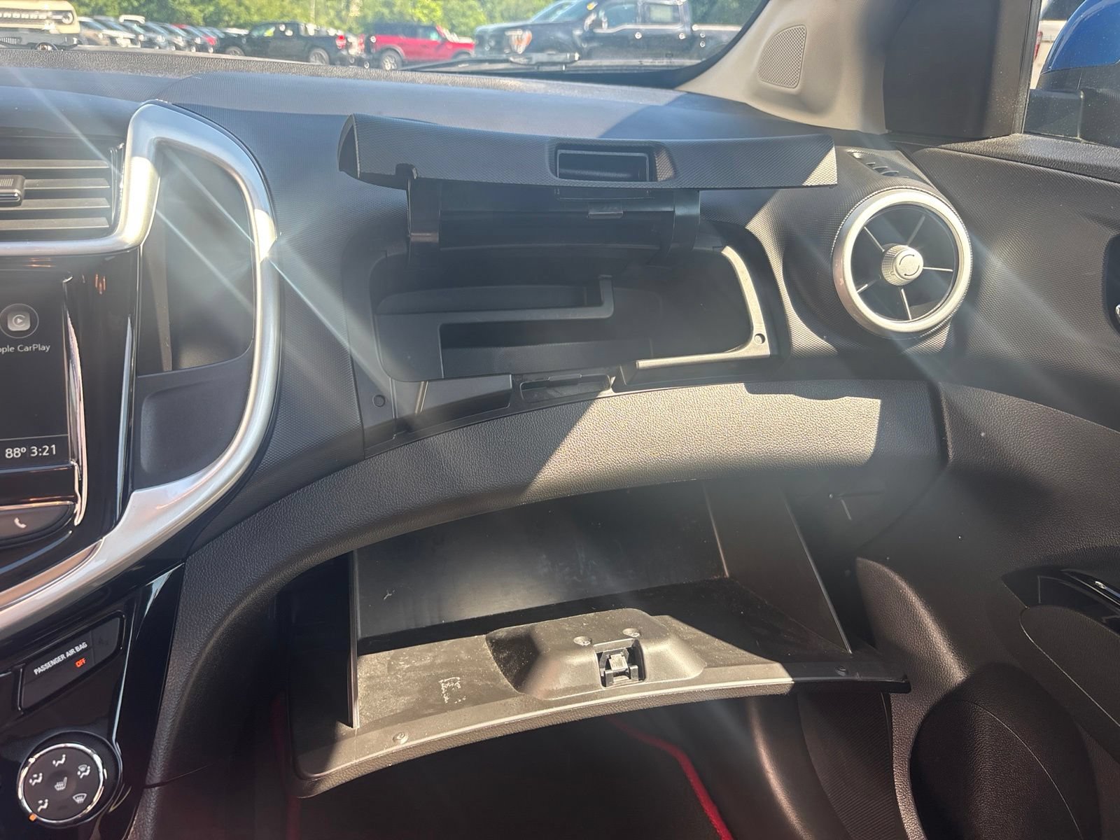 Used 2019 Chevrolet Sonic LT w/ Convenience Package FWD image 35