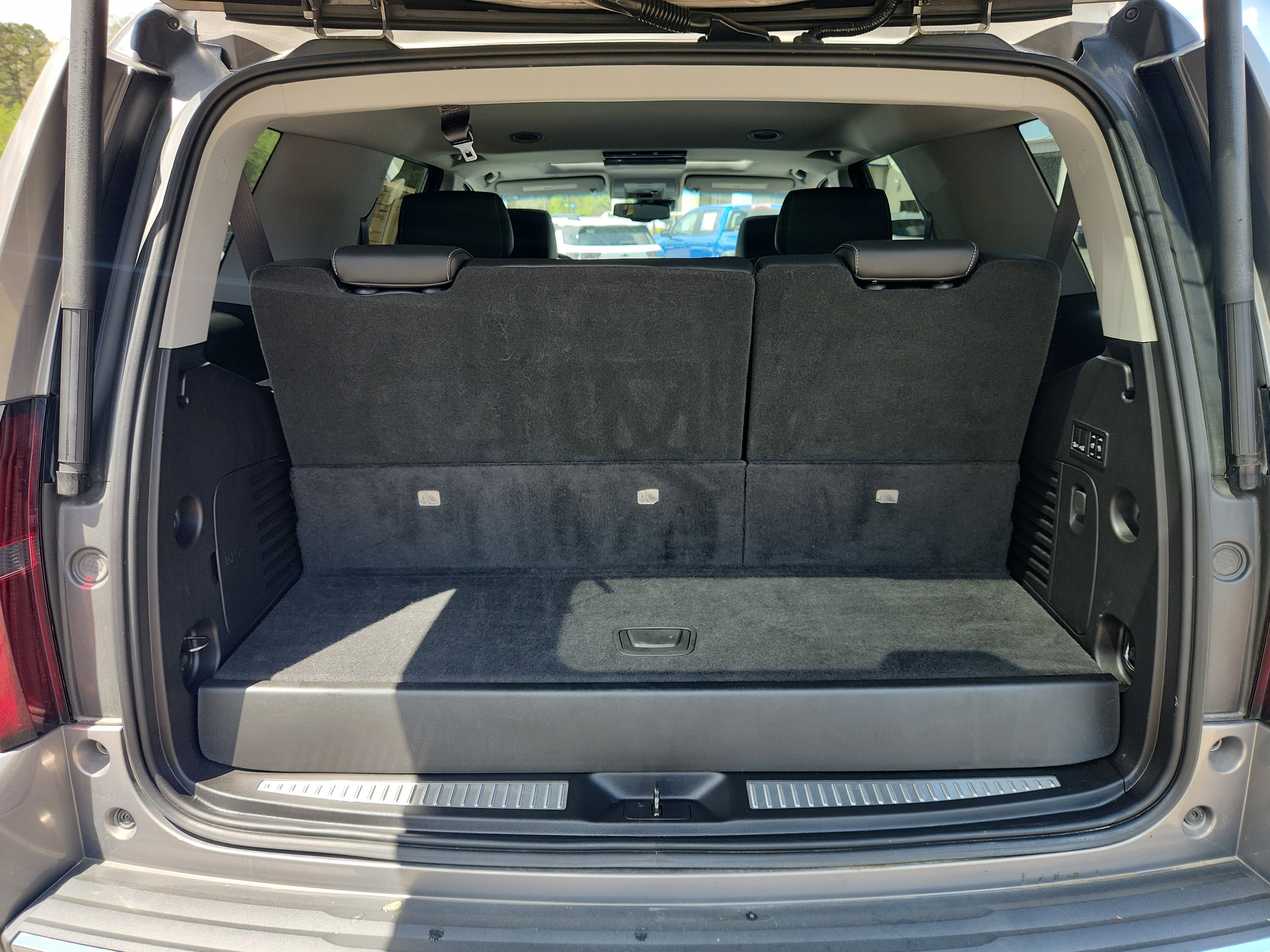 Used 2019 Chevrolet Tahoe Premier AWD/4WD image 57