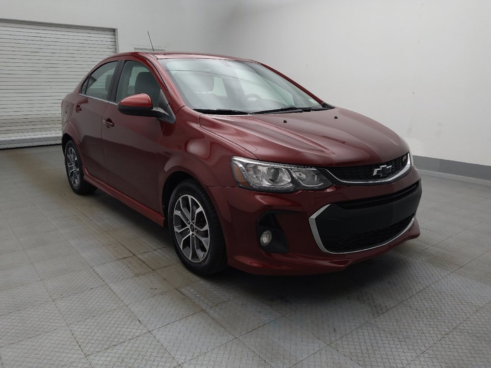 Used 2020 Chevrolet Sonic LT w/ Convenience Package FWD image 13