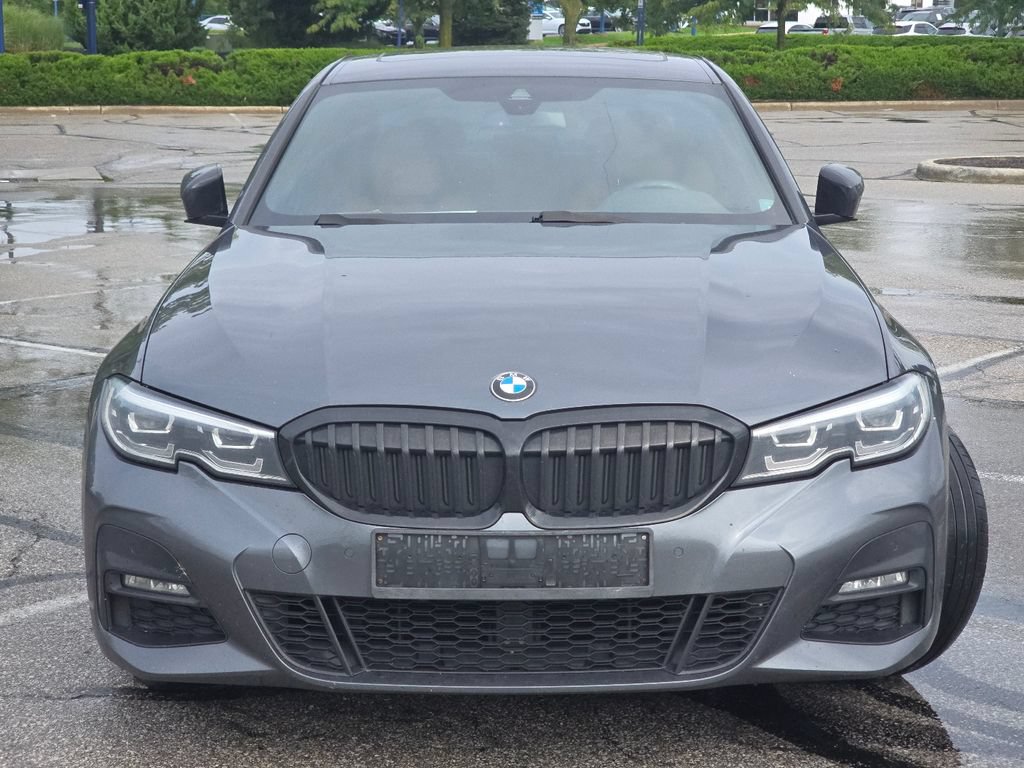 Used 2021 BMW 330i xDrive Sedan w/ M Sport Package AWD/4WD image 11