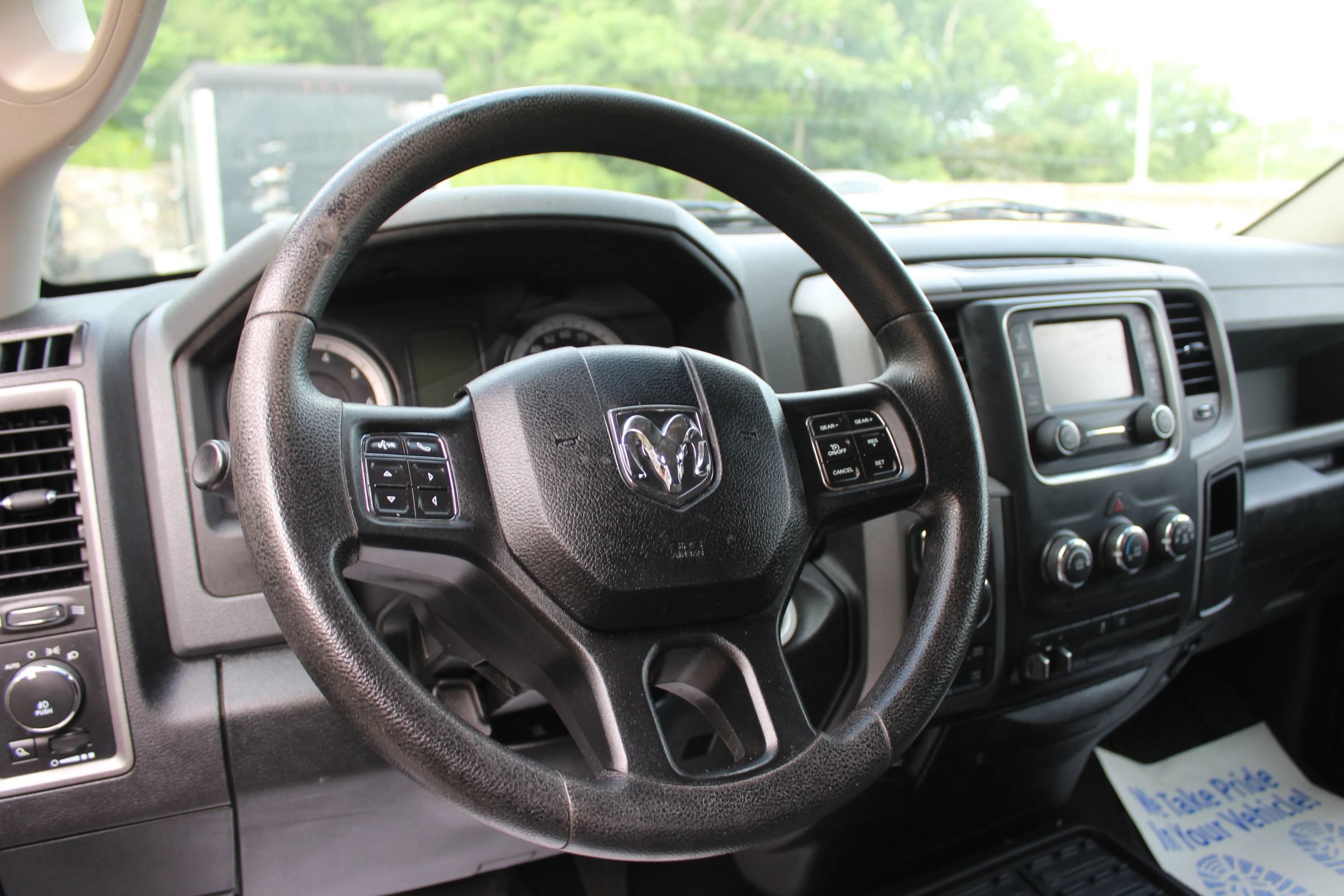 Used 2015 RAM 1500 Express AWD/4WD image 19