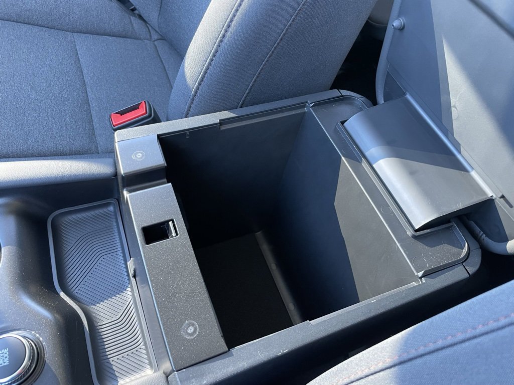 Used 2025 Ford Explorer Active image 51