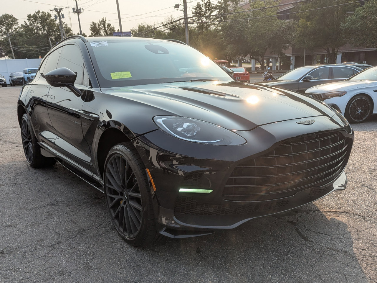 Used 2023 Aston Martin DBX 707 image 5