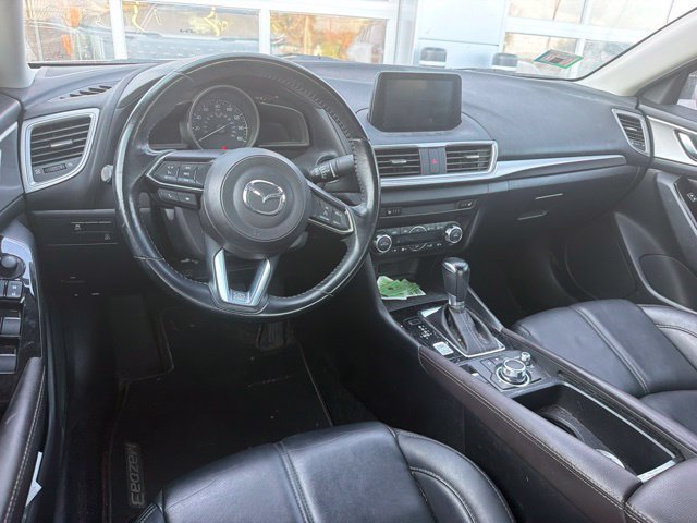 Used 2017 MAZDA MAZDA3 Touring FWD image 20