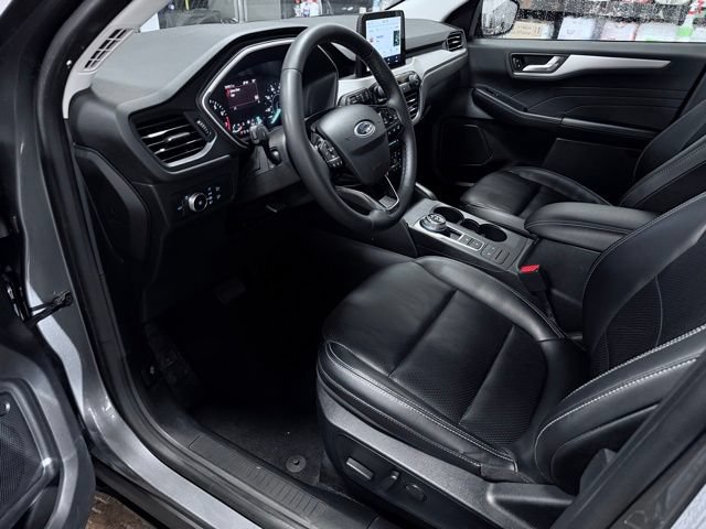 Used 2022 Ford Escape SEL AWD/4WD image 18