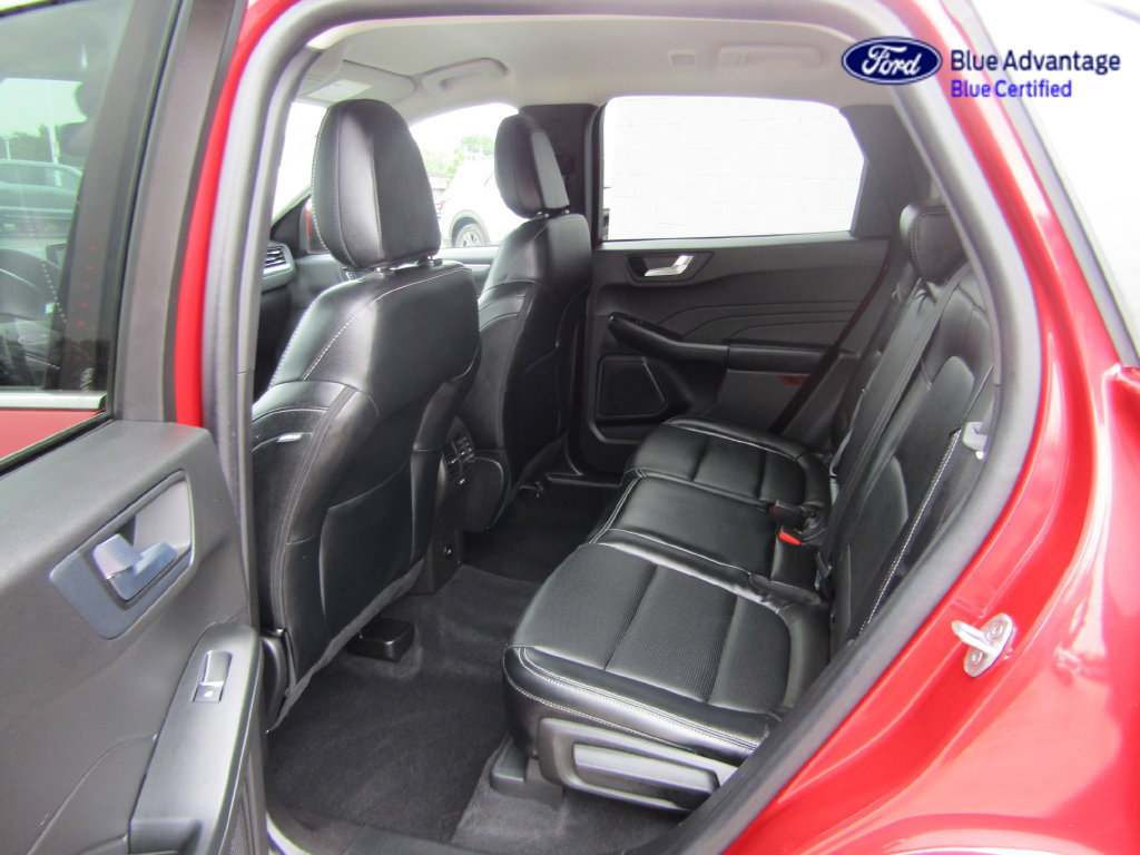 Used 2023 Ford Escape Platinum AWD/4WD image 31
