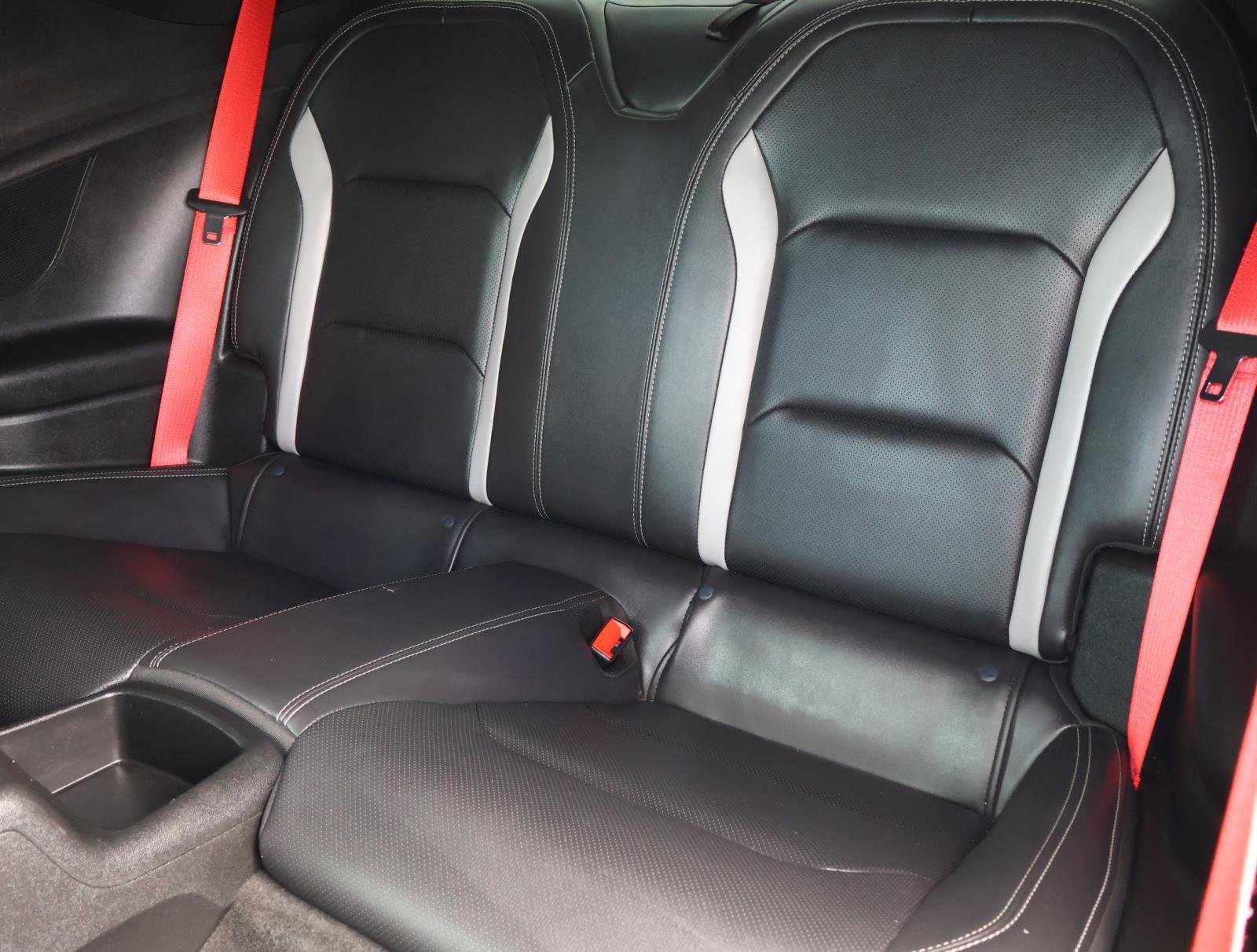 Used 2020 Chevrolet Camaro LT w/ Redline Edition RWD image 18