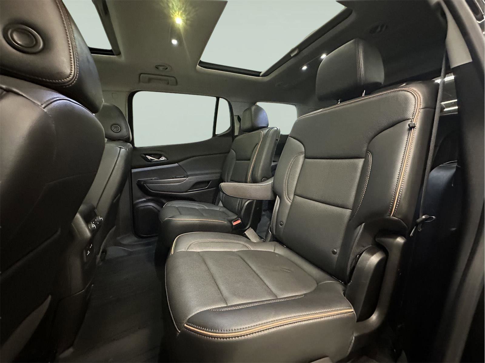 Certified 2023 GMC Acadia AT4 w/ Preferred Package image 27