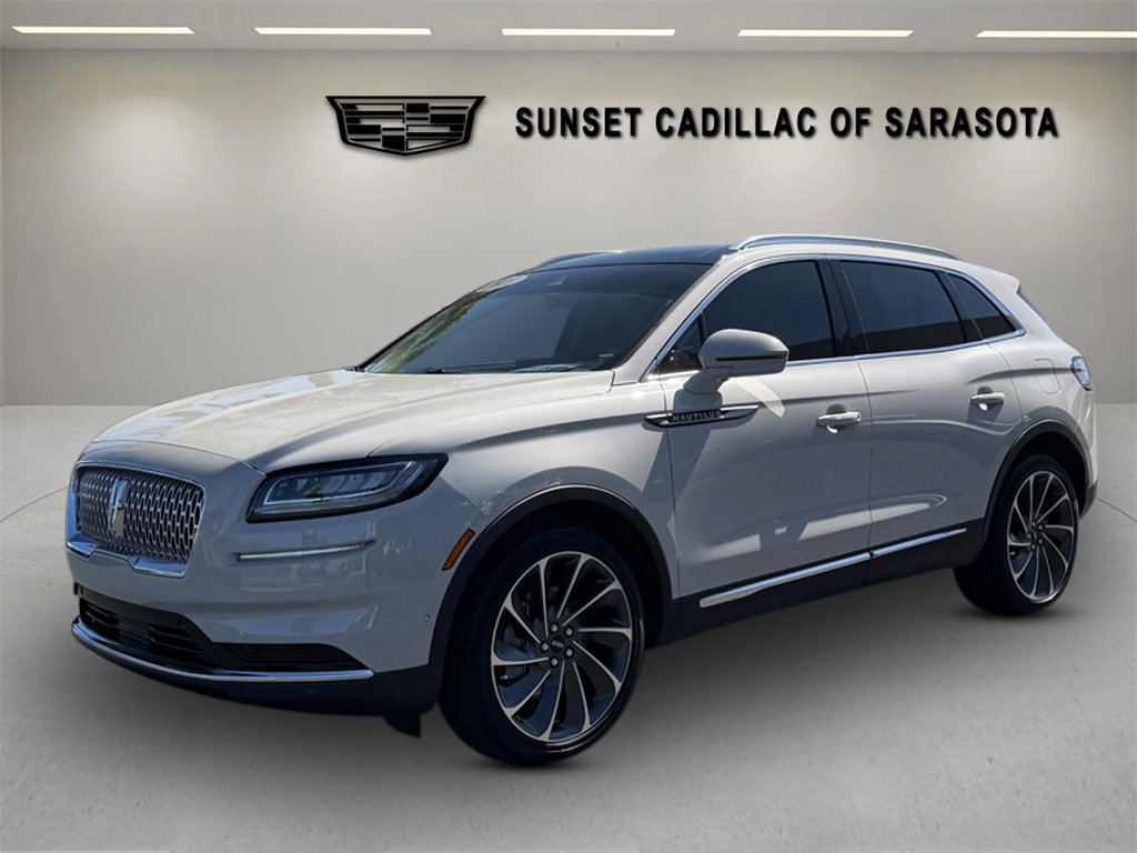 Used 2021 Lincoln Nautilus Reserve w/ Equipment Group 201A image 7