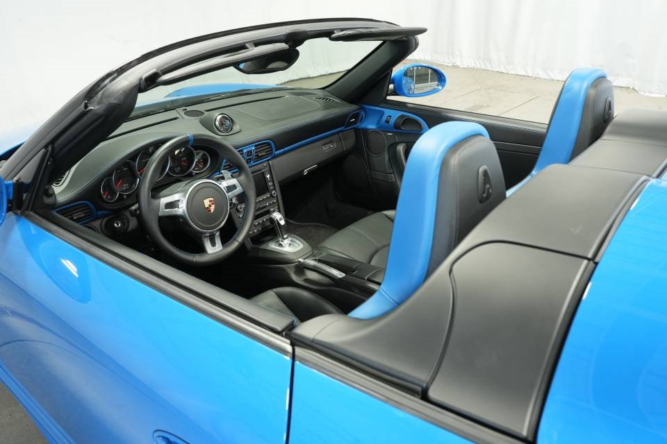 Used 2011 Porsche 911 Speedster image 51