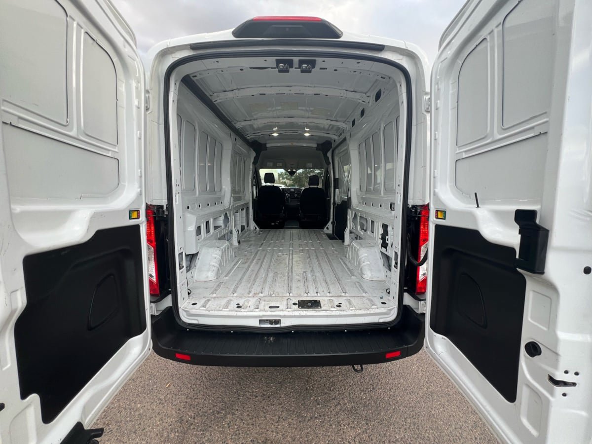 Used 2023 Ford Transit 250 Medium Roof AWD image 15