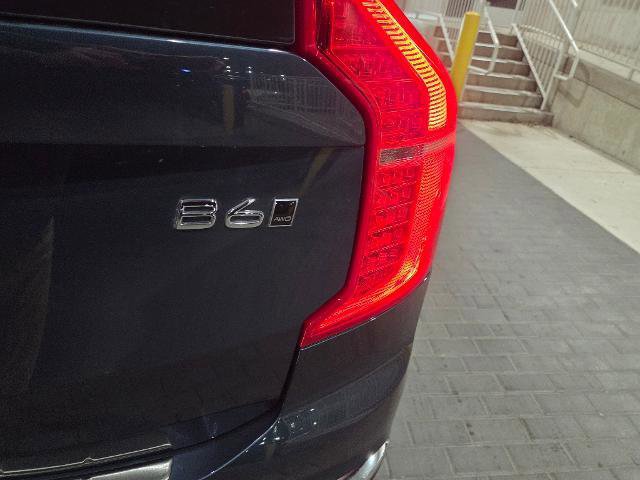 Used 2024 Volvo XC90 B6 Plus w/ Protection Package Premier image 11