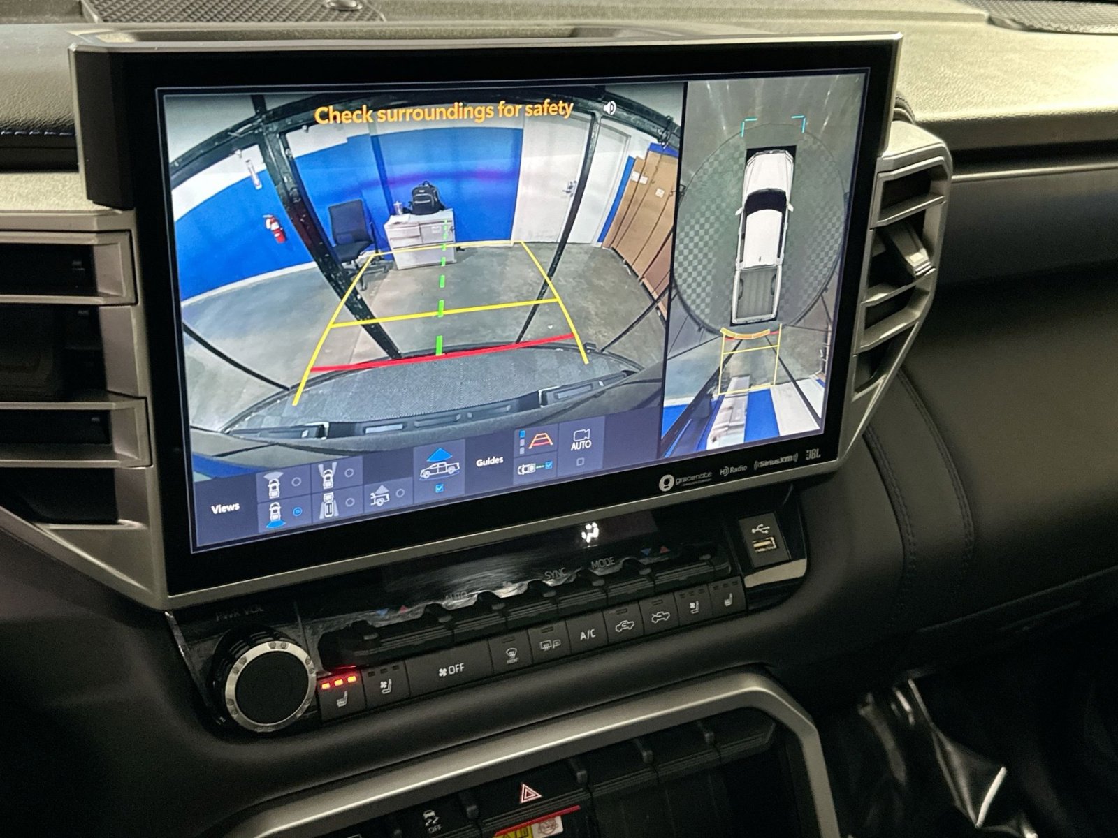 Used 2023 Toyota Tundra Platinum image 23