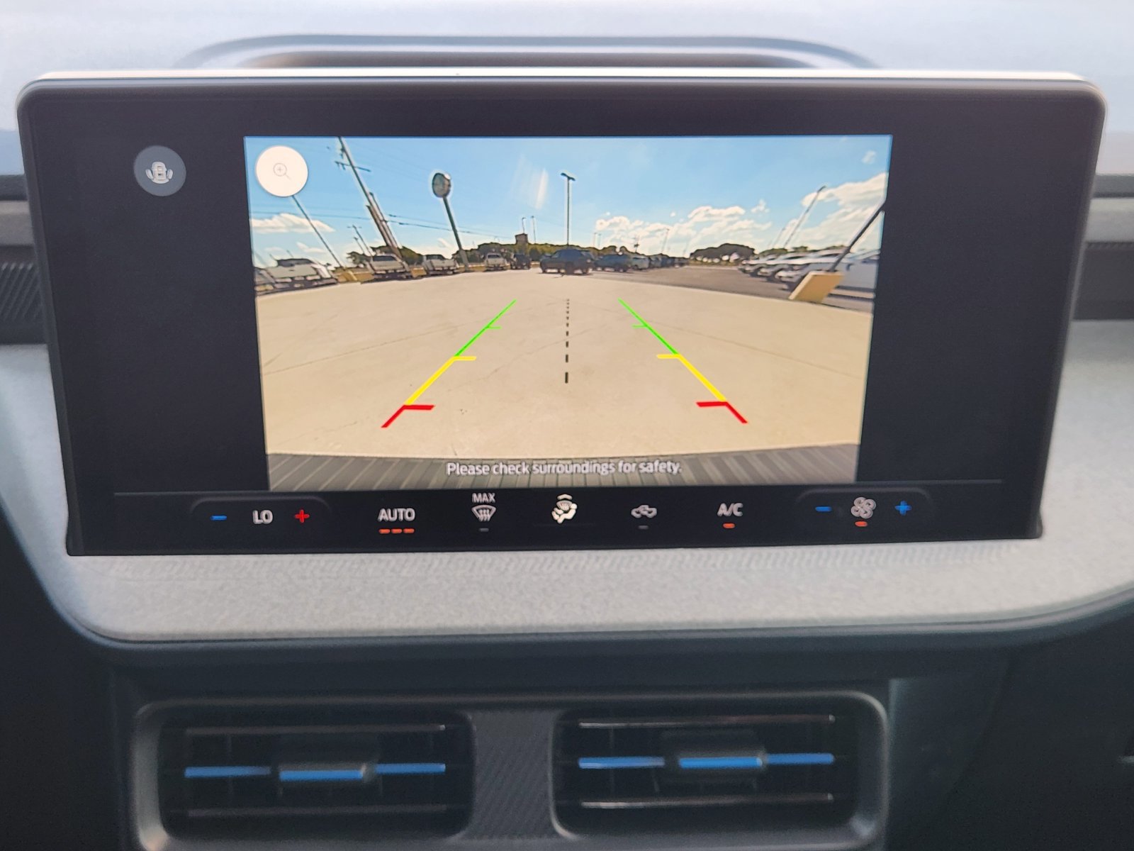 Used 2025 Ford Maverick XLT FWD image 19
