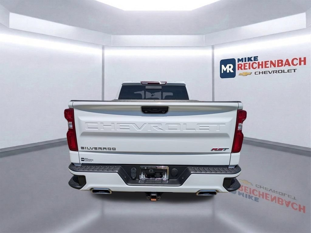 Used 2023 Chevrolet Silverado 1500 RST AWD/4WD image 5