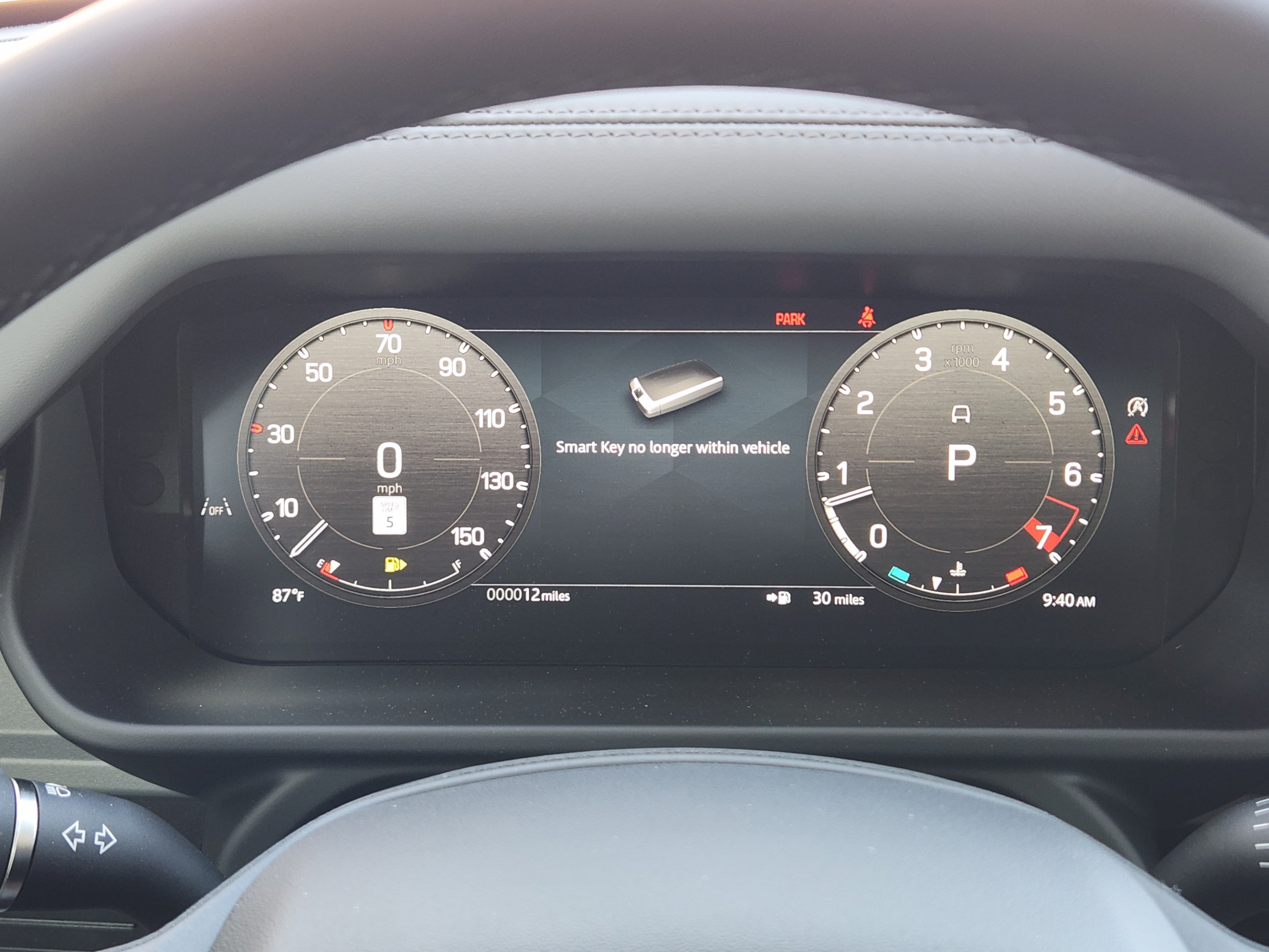 New 2026 Land Rover Defender 110 X-Dynamic SE AWD/4WD image 11