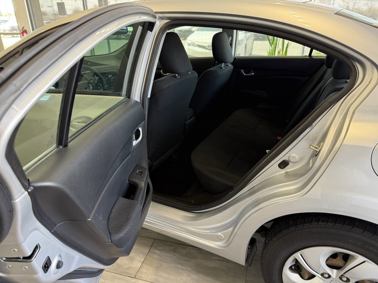 Used 2013 Honda Civic LX image 32