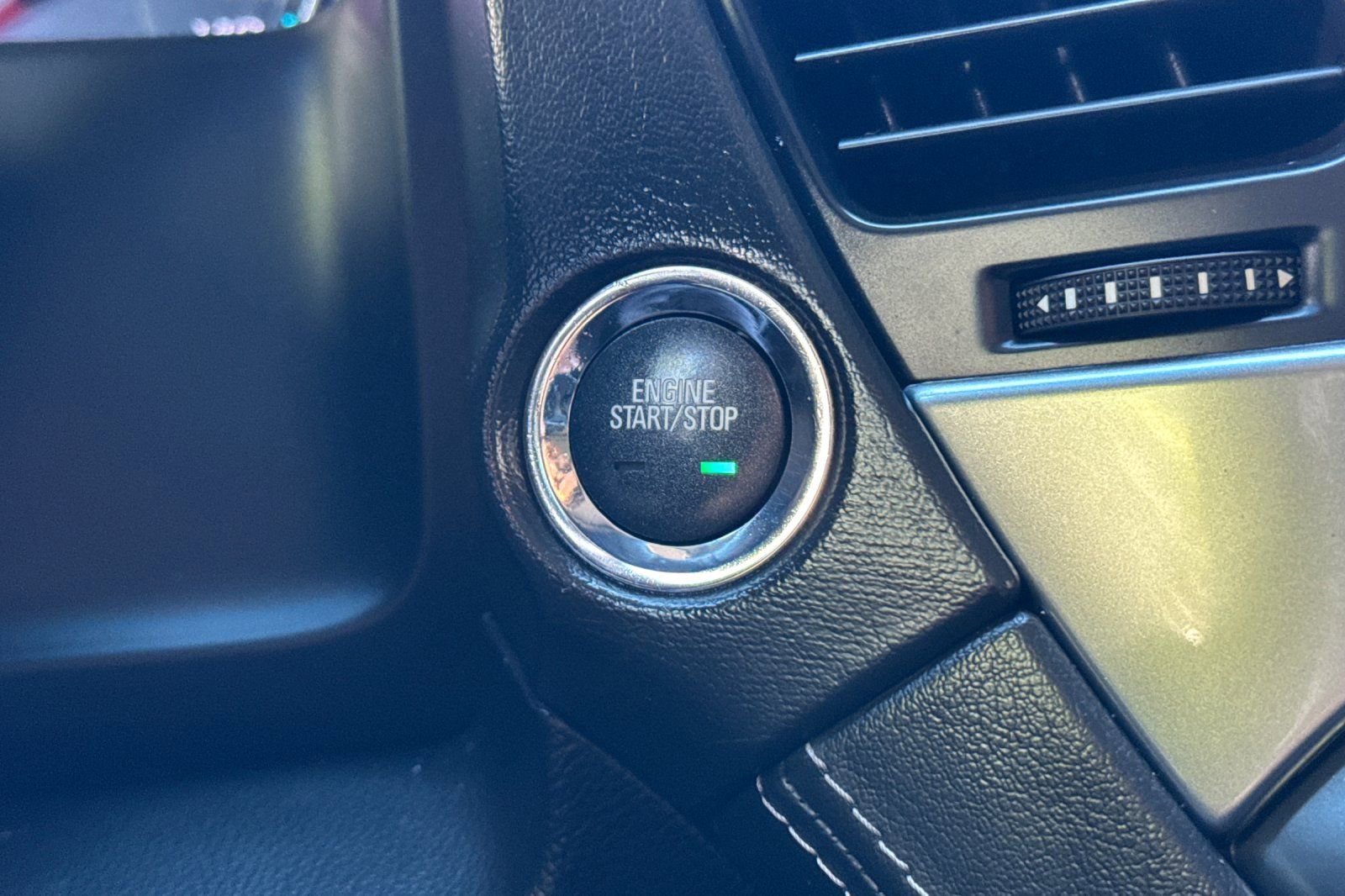 Used 2018 Chevrolet Tahoe LT image 32