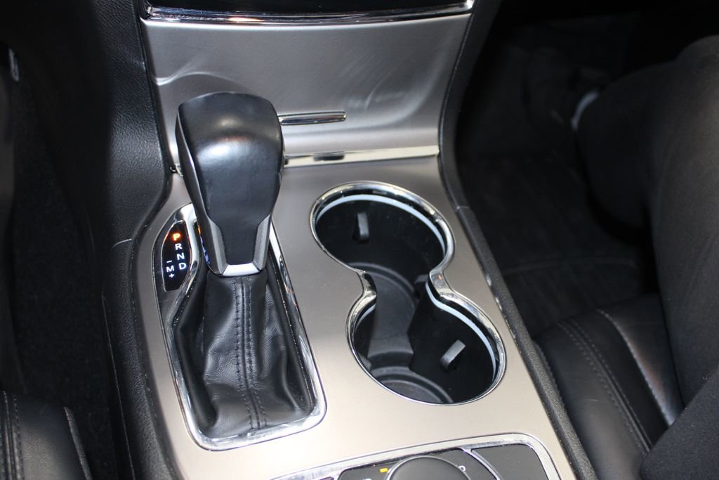 Used 2021 Jeep Grand Cherokee Limited w/ Trailer Tow Group IV image 44