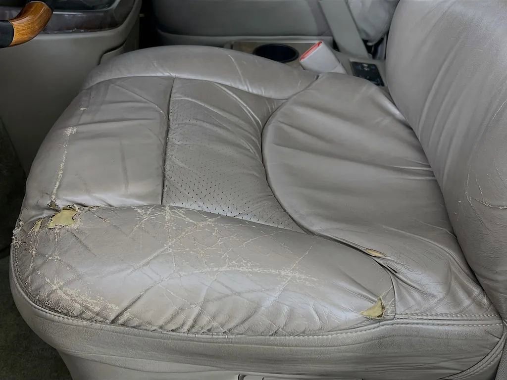 Used 2004 GMC Savana 1500 w/ Preferred Equipment Group image 18