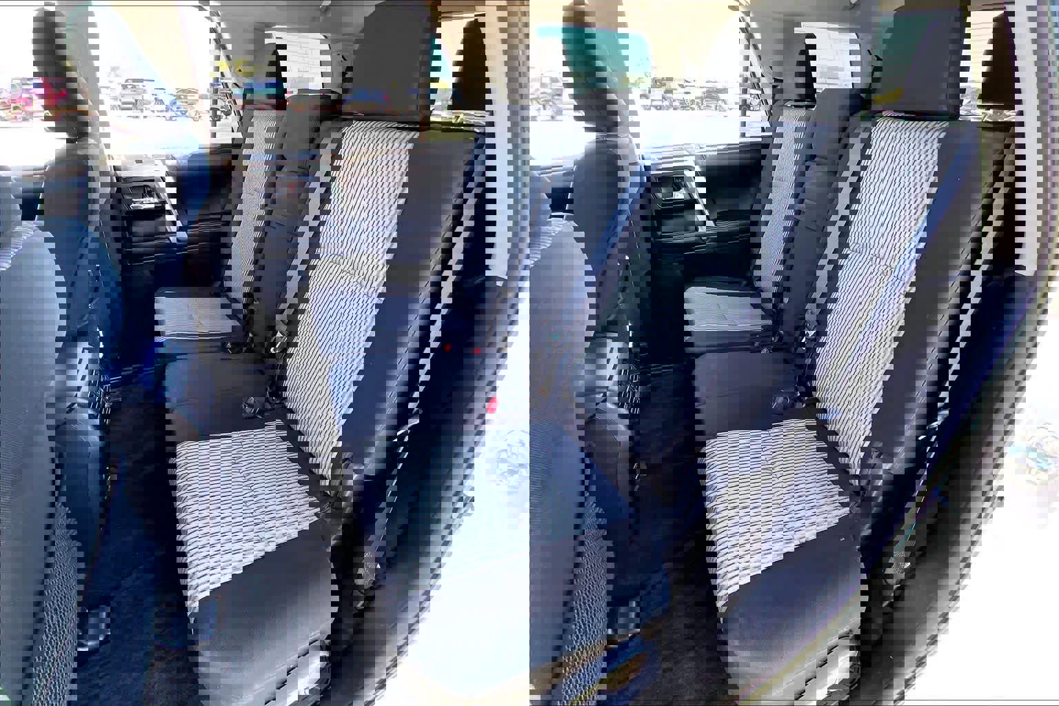 Used 2015 Toyota 4Runner SR5 image 20