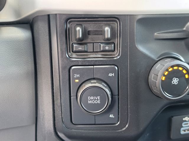 Used 2025 Ford F250 XLT AWD/4WD image 27