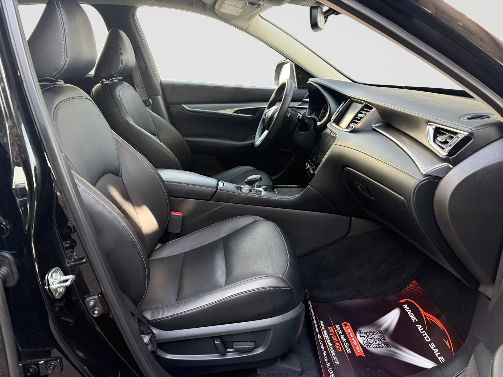 Used 2022 INFINITI QX50 Luxe AWD/4WD image 20