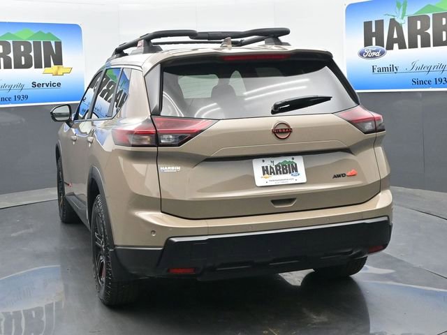 Used 2025 Nissan Rogue SV w/ Rock Creek Premium Package AWD/4WD image 4