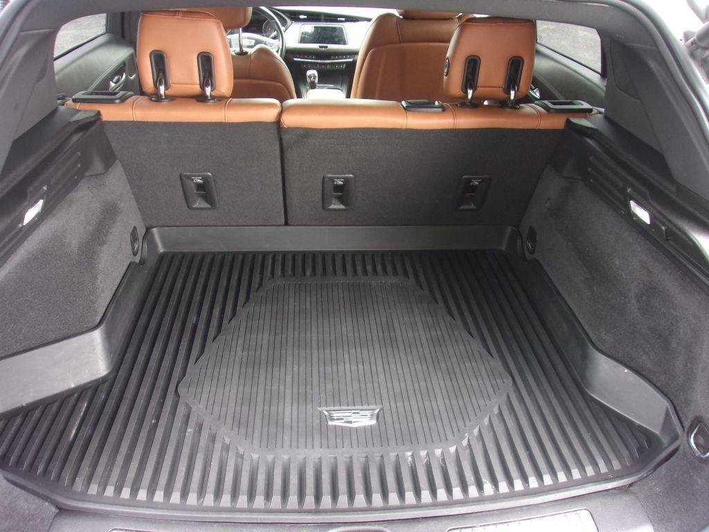 Used 2021 Cadillac XT4 Sport AWD/4WD image 6
