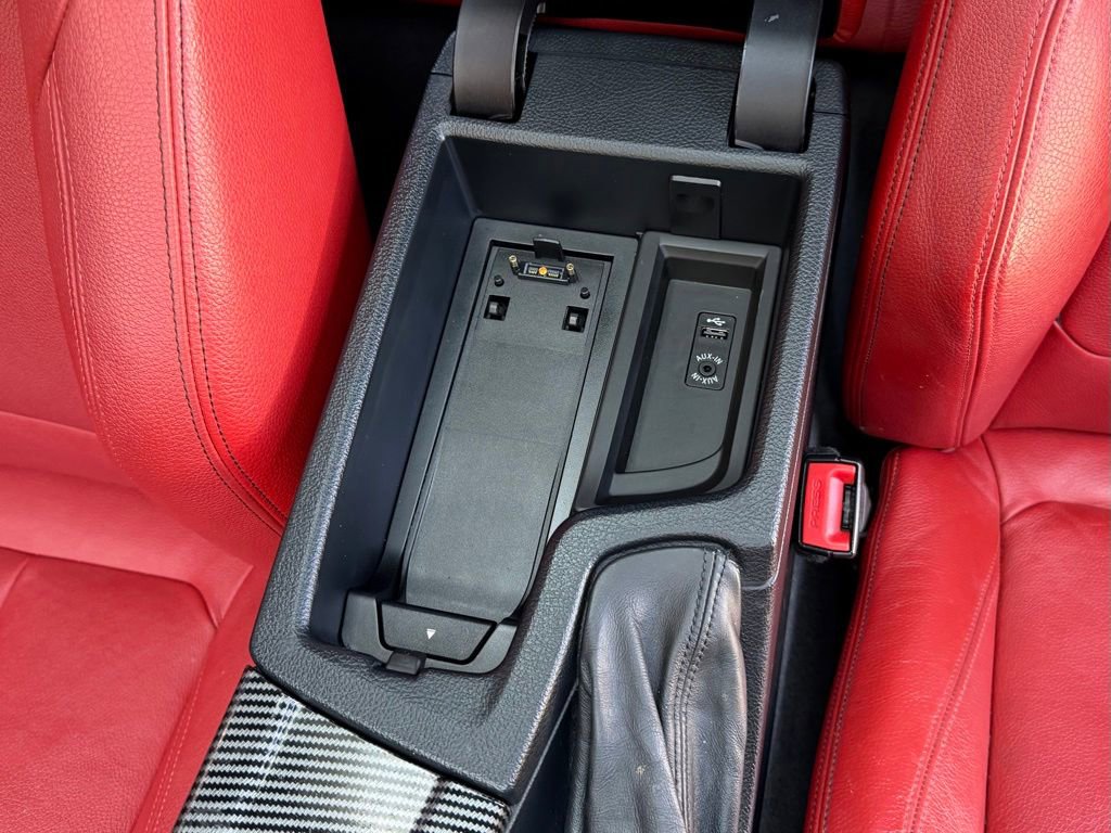 Used 2017 BMW 330e RWD image 45