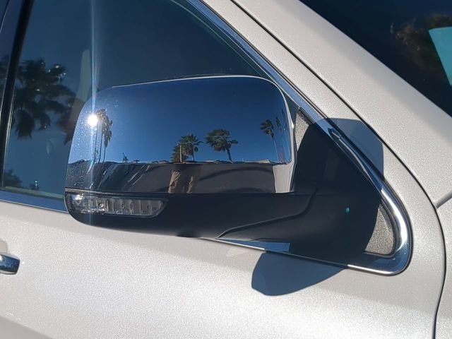 Used 2020 Jeep Grand Cherokee Summit image 12