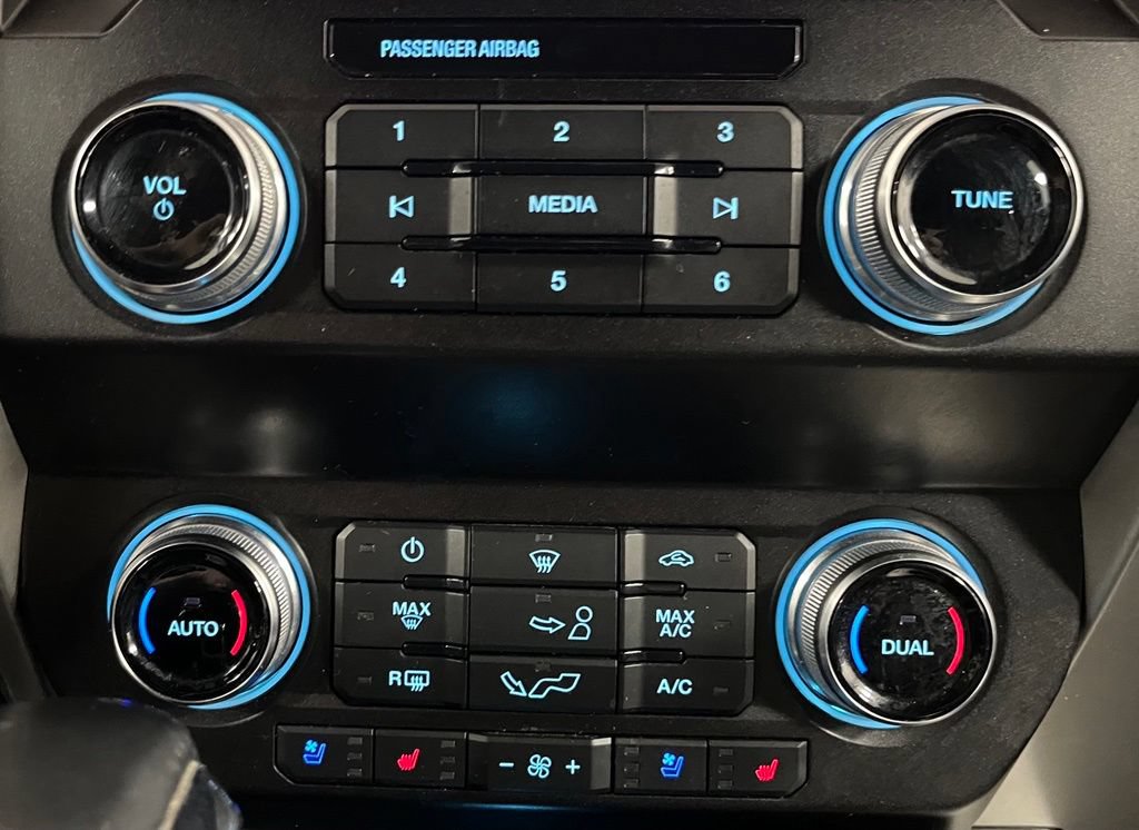Used 2020 Ford F150 Lariat w/ Equipment Group 502A Luxury AWD/4WD image 38