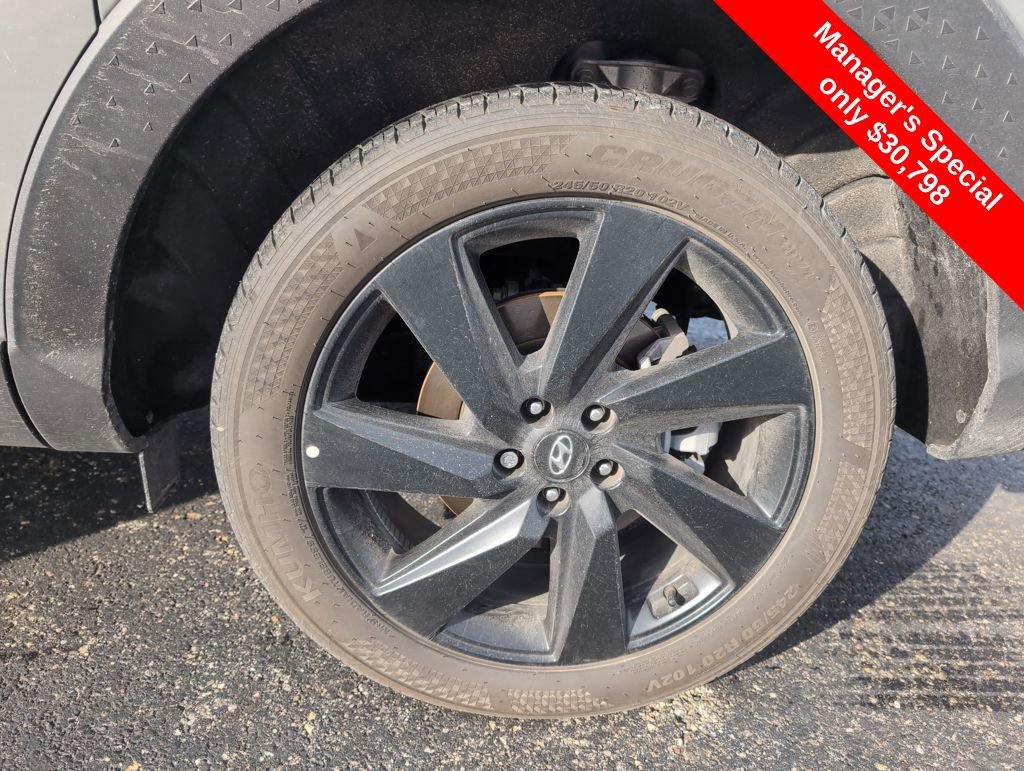 Used 2024 Hyundai Santa Cruz Night image 24