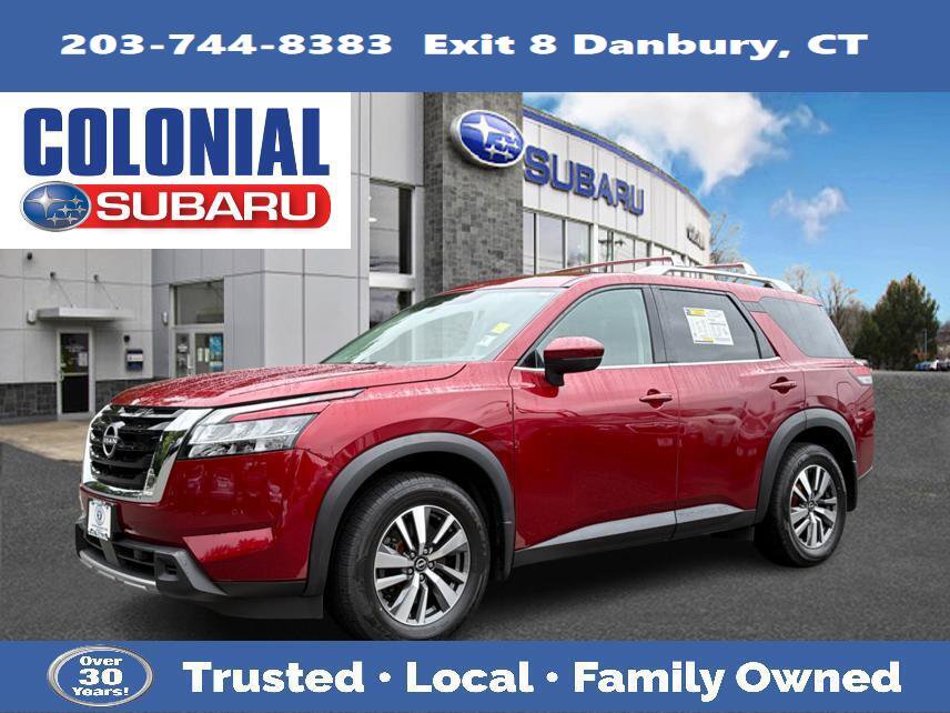 Used 2024 Nissan Pathfinder SL AWD/4WD image 1