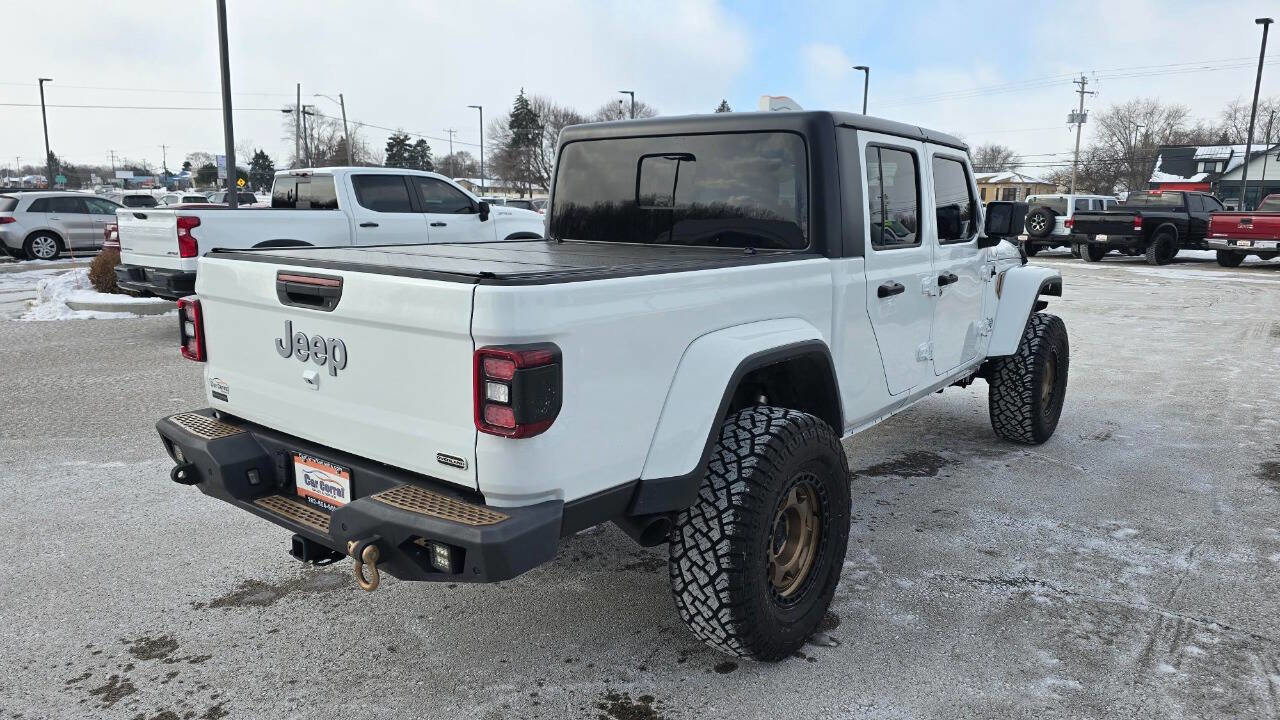 Used 2020 Jeep Gladiator Overland image 3