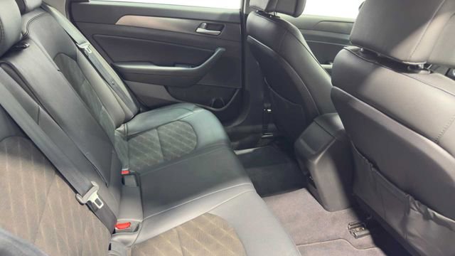 Used 2017 Hyundai Sonata Sport w/ Value Edition Package 02 FWD image 15
