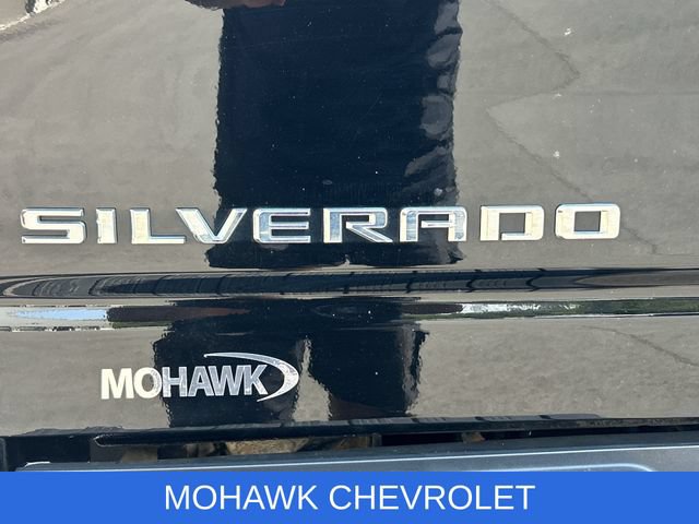 Used 2024 Chevrolet Silverado 2500 Custom w/ Custom Value Package AWD/4WD image 32