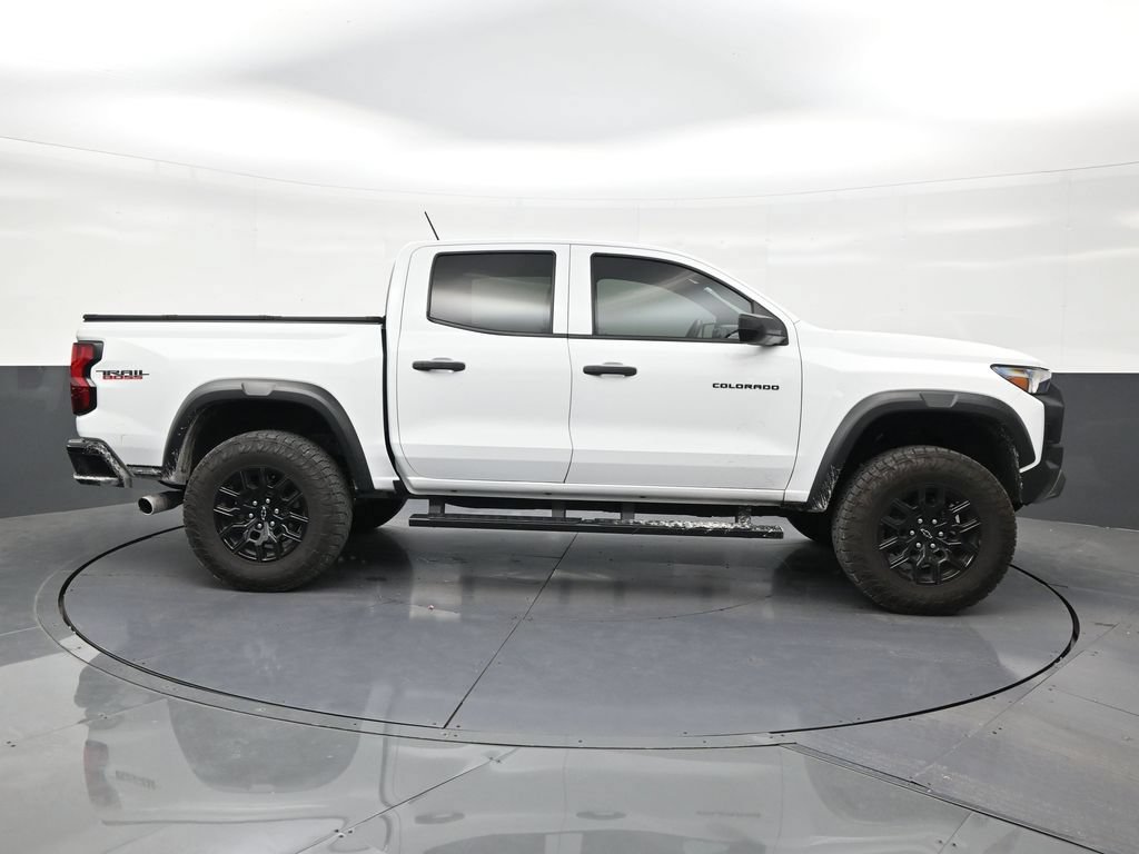 Used 2024 Chevrolet Colorado Trail Boss w/ Advanced Trailering Package AWD/4WD image 6