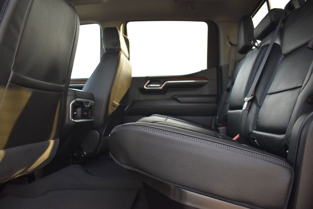 Used 2024 GMC Sierra 1500 Denali w/ Technology Package image 9