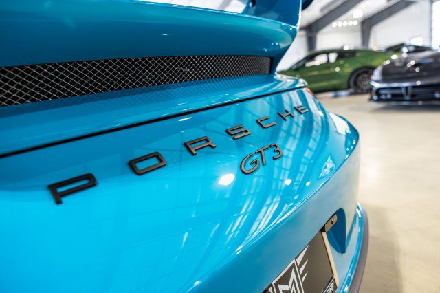 Used 2018 Porsche 911 GT3 RWD image 16